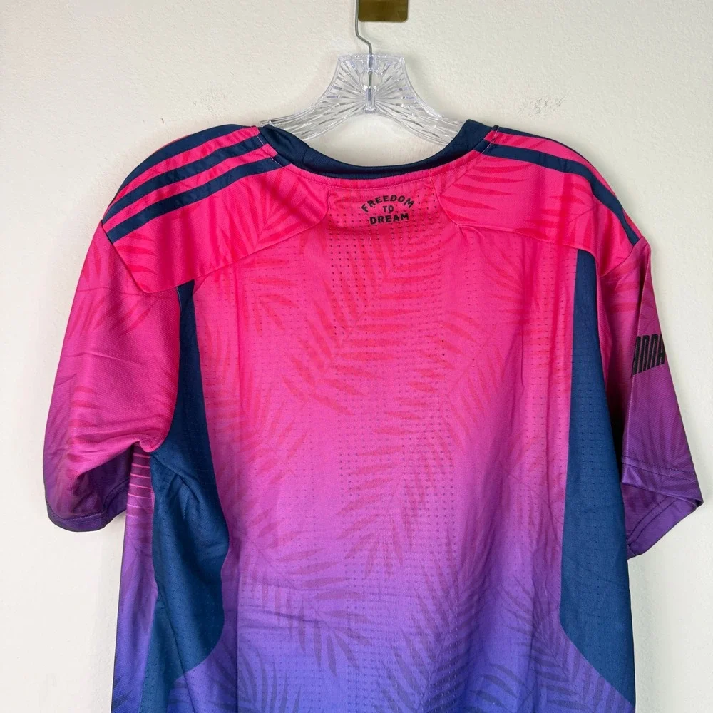 Adidas Jersey Mens Large Inter Miami CF 2023 Pre-Match Pink Purple Palm P95985